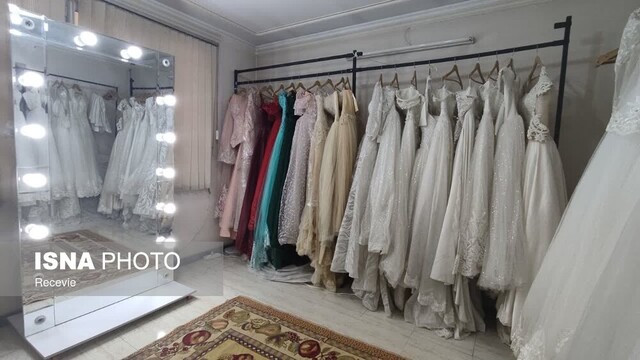 داستان دوخواهری که لباس عقدشان را بخشیدند...