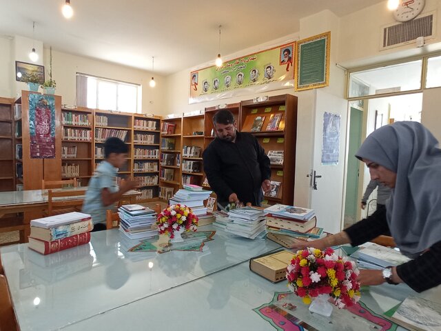 تبلور شوق مطالعه بچههای جوزان در میان کتابهای اهدایی خیر ملایری