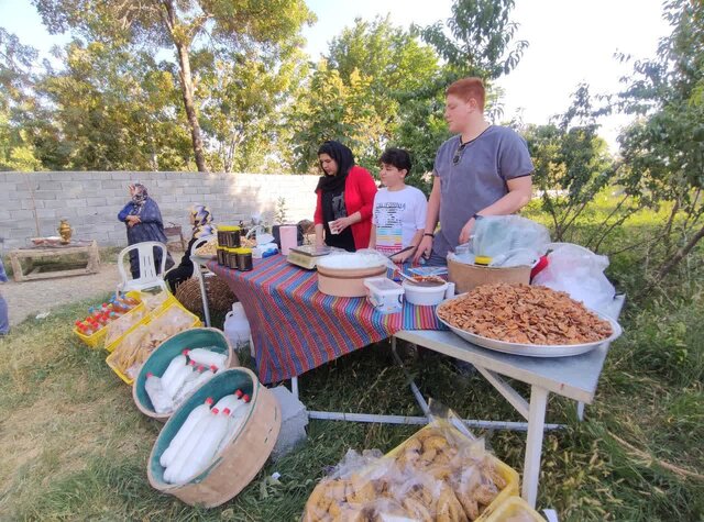 قدمت ۷۰۰ ساله ملایر در پخت شیره انگور