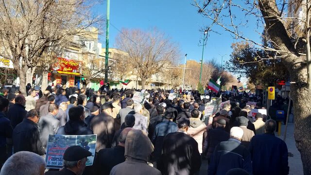 راهپیمایی مردم همدان در محکومیت عملیات تروریستی کرمان