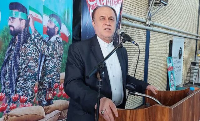 راه حل نجات مشکلات کشور تفکر بسیجی است راه حل نجات مشکلات کشور تفکر بسیجی است