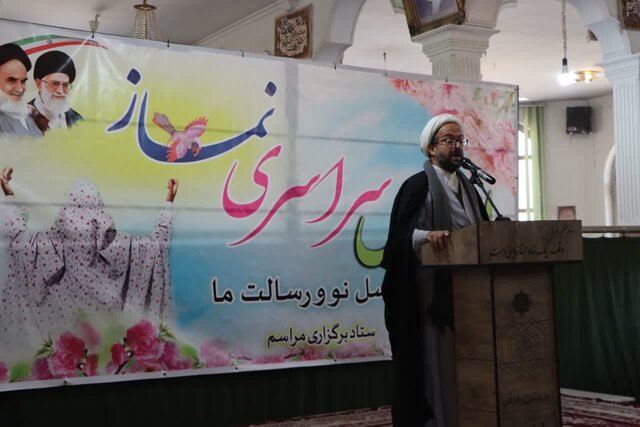مسئولین برای رفع مشکلات اخلاقی و فرهنگی، جایگاه مساجد را احیا کنند