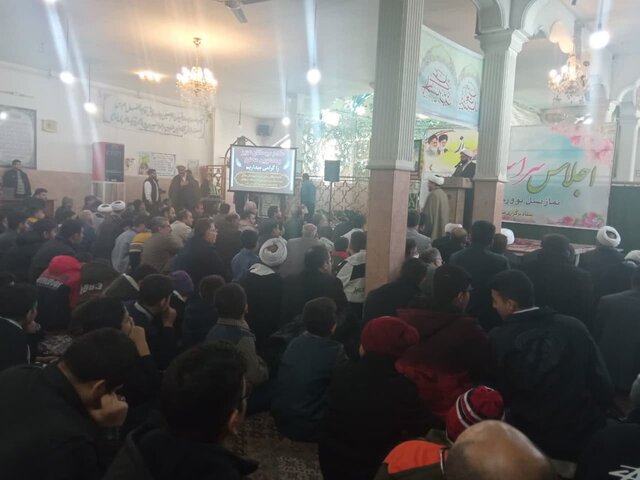 مسئولین برای رفع مشکلات اخلاقی و فرهنگی، جایگاه مساجد را احیا کنند