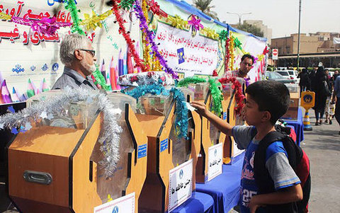 مشارکت پرشور دانش آموزان ملایر در برگزاری جشن نیکوکاری