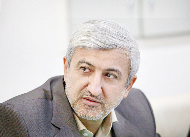 تقویت وفاق و استفاده از تفکرات و سلایق مختلف برای توسعه تویسرکان تقویت وفاق و استفاده از تفکرات و سلایق مختلف برای توسعه تویسرکان