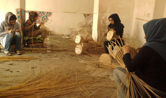 مرواربافی ملایر، هنری از دل تاریخ