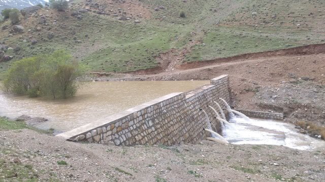 ۸۰ درصد سازههای آبخیزداری همدان آبگیری شدهاند ۸۰ درصد سازههای آبخیزداری همدان آبگیری شدهاند