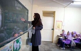 بزرگداشت مقام معلم با اجرای برنامه‌های فرهنگی در ملایر