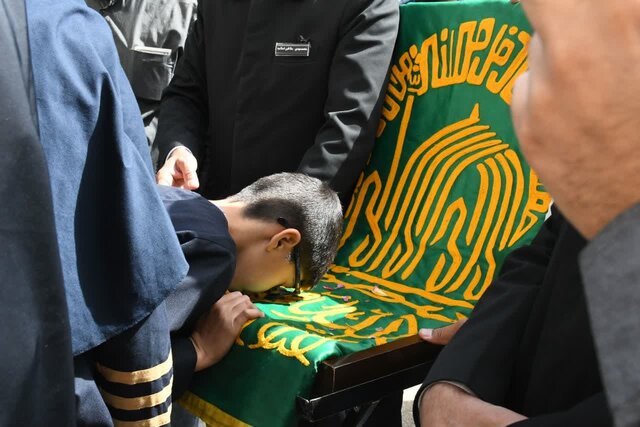 سایه خورشید بر ملایر تابید