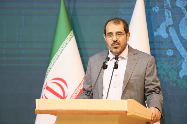 برنامه‌های تکریم معلمان به‌ صورت گسترده در همدان اجرا شد