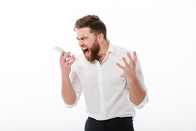 خشونت کلامی زنگ خطری برای جامعه همدان
