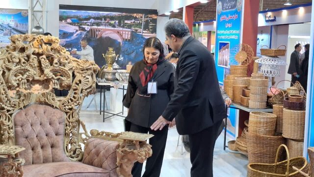 نمایشگاه بینالمللی گردشگری سلامت؛ فرصتی ارزشمند برای معرفی هنر اصیل منبتکاری ملایر