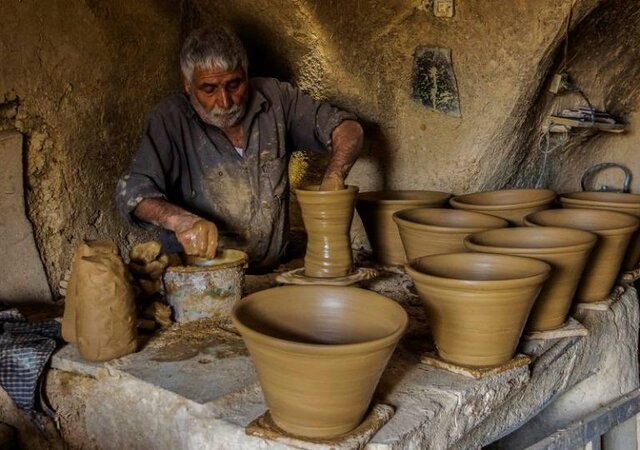 نبود خاک رس مرغوب زنگ خطر برای هنر صنعت شهر جهانی سفال