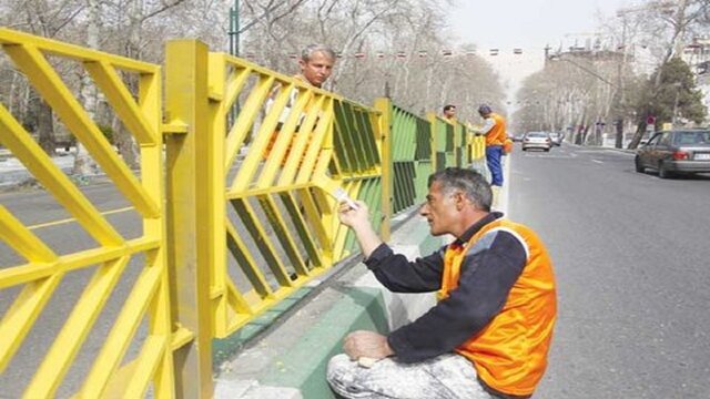 آغاز طرح جامع نوسازی و رنگ آمیزی مبلمان سطح شهر رزن