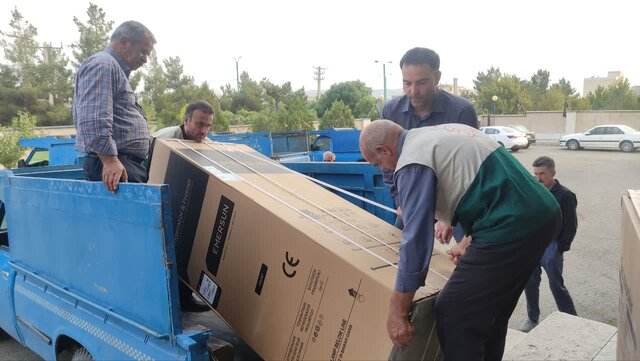 اهدای ۱۰ سری جهیزیه به نوعروسان نیازمند در ملایر