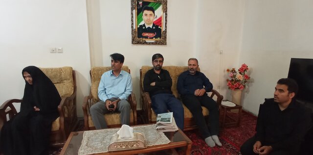 خبرنگاران در اطلاعرسانی، صداقت و اصل بیطرفی را رعایت کنند