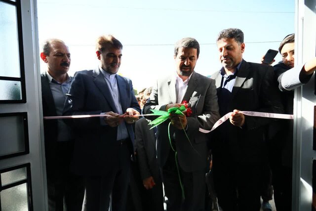 افتتاح سالن ورزشی چندمنظوره مهاجران همدان پس از ۱۰ سال انتظار