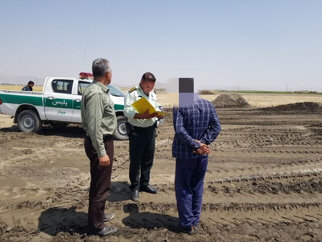 توقف عملیات خاکریزی غیرمجاز در اراضی ملی  «قلعه آقابیگ» ملایر توقف عملیات خاکریزی غیرمجاز در اراضی ملی  «قلعه آقابیگ» ملایر