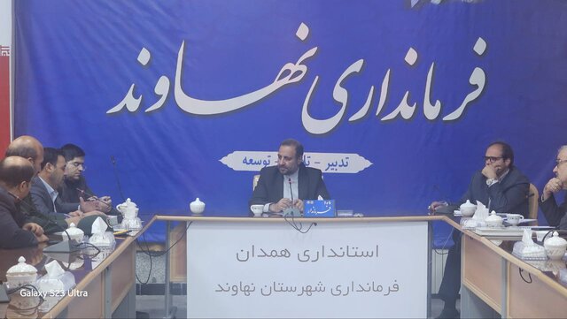 نظارت بر بازار و مقابله با گران‌فروشی اولویت اصلی ستاد تنظیم بازار نهاوند