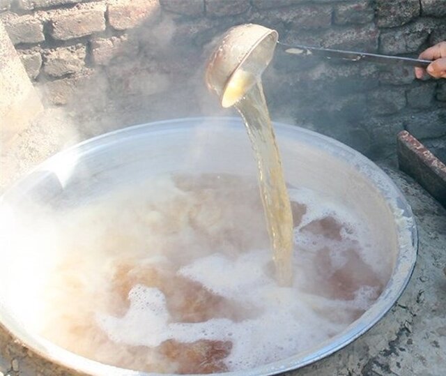 جشنواره شیره‌پزی مانیزان؛ میراث ناملموس با طعم شیرین و ماندگار