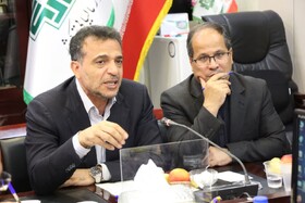 فشار مالیاتی نباید اصناف و تولیدکنندگان را زمین‌گیر کند