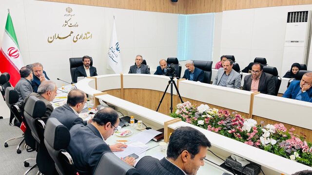 باید بر افزایش رقابت و مسارکت در انتخابات تمرکز کنیم