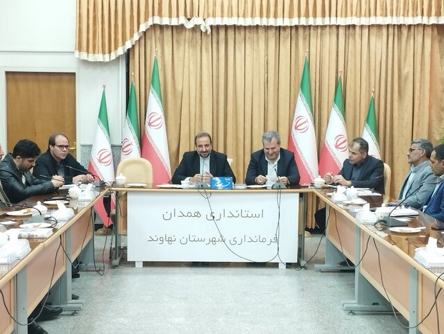 برخی پروژه‌ها در نهاوند به دلیل کم‌کاری دستگاه‌ها و کمبود اعتبارات بلاتکلیف مانده‌اند