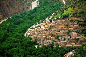 از تولید شیر تا جوراب در روستای بدون بیکار همدان