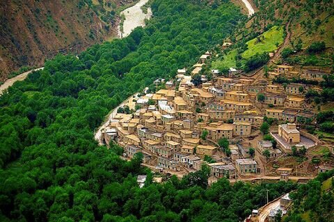 از تولید شیر تا جوراب در روستای بدون بیکار همدان از تولید شیر تا جوراب در روستای بدون بیکار همدان