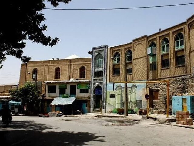 قنات میدان قیصریه نهاوند منبع اصلی آب در دوران ساسانیان قنات میدان قیصریه نهاوند منبع اصلی آب در دوران ساسانیان