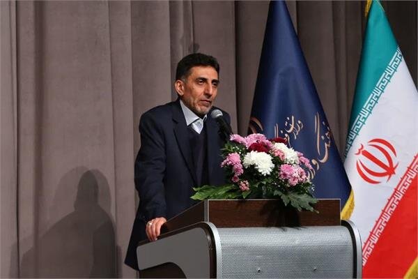 حرکت تئاتر همدان رو به رشد است حرکت تئاتر همدان رو به رشد است