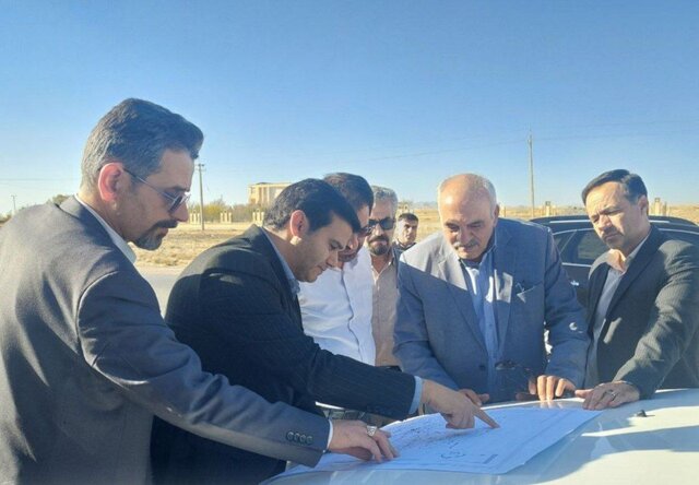 معاون وزیر راه: شهرهای رزن و درگزین طی ۳ سال آینده هیچ معبر خاکی نداشته باشد