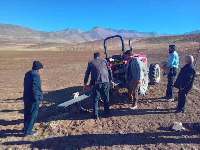 آغاز فاز اجرایی پروژههای بیولوژیک و بیومکانیک مرتعداری ملایر