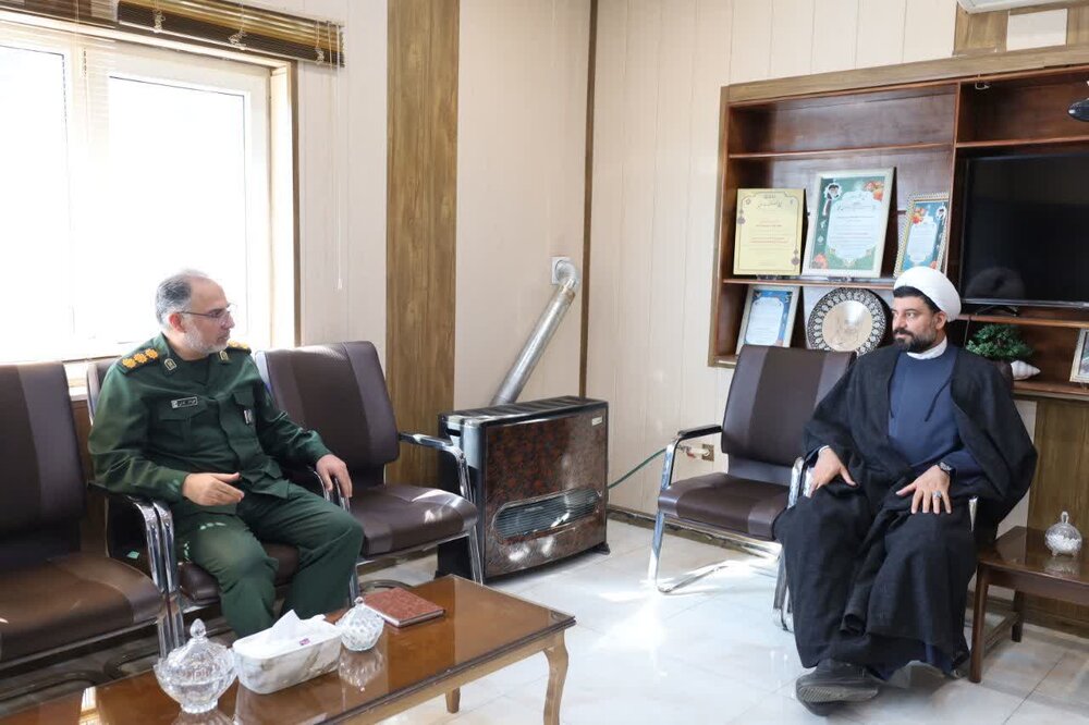 نماینده مردم ملایر در مجلس: پیشبرد برنامه‌های توسعه‌ای بدون ظرفیت‌های بسیج و سپاه ممکن نیست