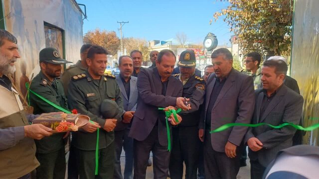 نمایشگاه روایت‌محور «بهار انقلاب» در بهار افتتاح شد