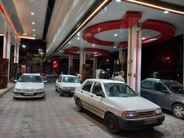 جایگاه‌های سوخت ملایر بدون مشکل در حال فعالیت هستند