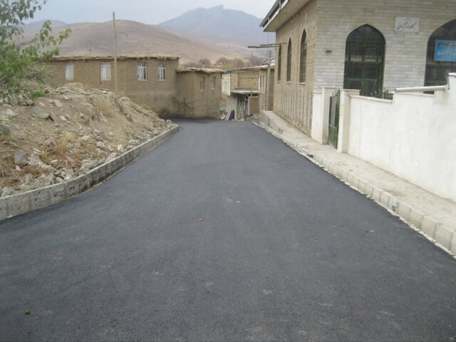 پیشرفت قابل توجه طرح هادی و بهسازی معابر روستایی ملایر