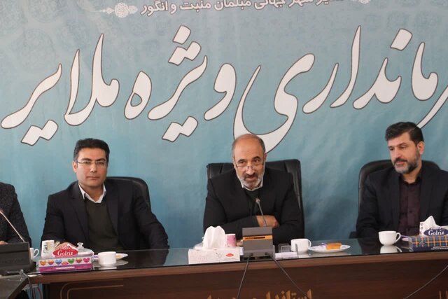 مدیرکل سیاسی استانداری همدان: کوتاهی‌ مسئولان در انجام وظایف محوله پذیرفتنی نیست