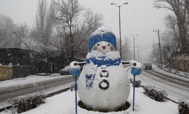 ارتفاع  ۱۰ سانتی‌متری برف در همدان/ کولاک نقطه‌ای برف در برخی نقاط همدان