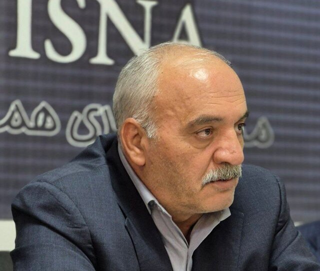 رئیس مجمع نمایندگان همدان: کمبود نیرو در ادارات همدان مرتفع می‌شود