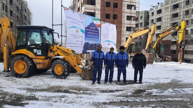آغاز عملیات زیرساخت‌های آب و فاضلاب در پروژه ۶۰۰ واحدی نهضت ملی مسکن شهرک بهشتی همدان