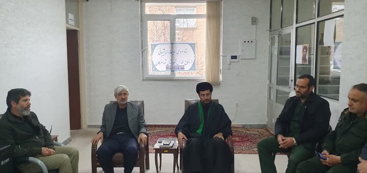ورود ۴۴ هزار نفر مسافر نوروزی به تویسرکان