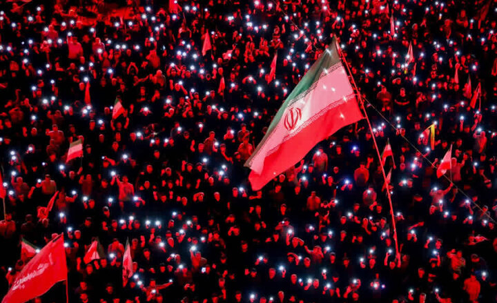 رخداد تشییع پیکر مطهر رهبر شهید انقلاب اسلامی ایران در قرن حاضر بی‌نظیر است