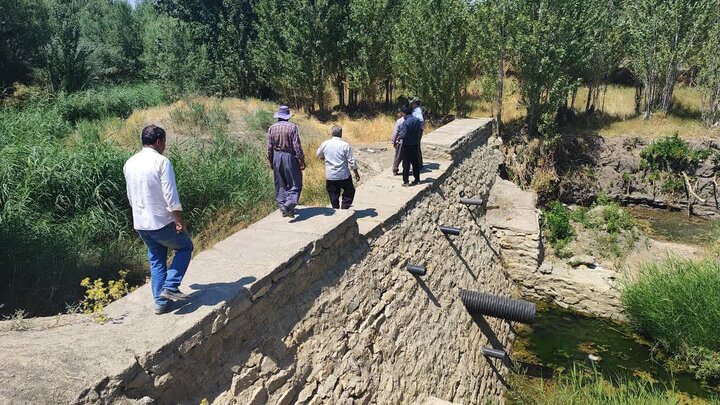 برخورد با متصرفان اراضی ملی روستاهای ملایر و تلاش برای پیشگیری از وقوع جرم