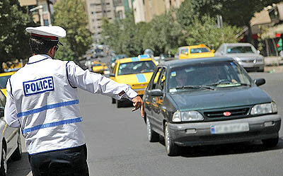 محدودیت‌های ترافیکی برای اجرای پروژه تقاطع غیرهم‌سطح میدان کشوری آغاز شد