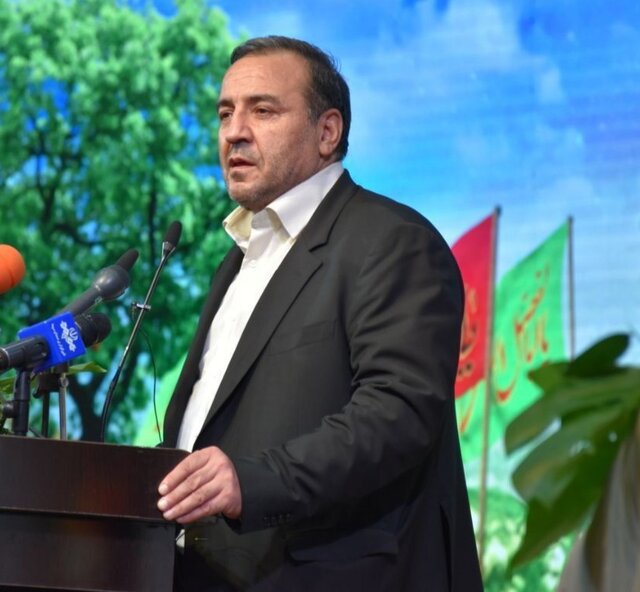 فرزندان ایران عزتمندانه در حال مذاکره هستند فرزندان ایران عزتمندانه در حال مذاکره هستند