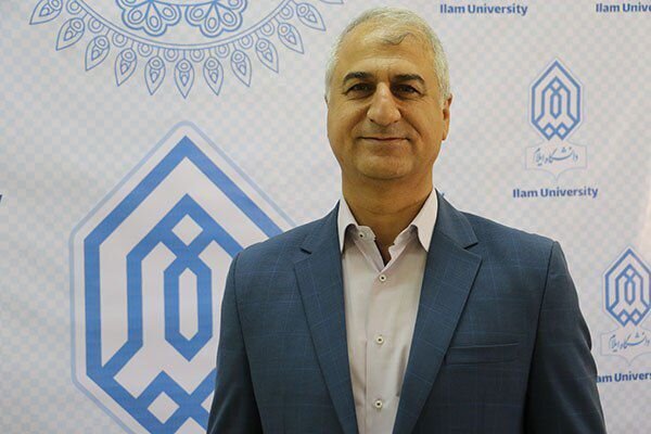 فرونشست شدید زمین در دشت مهران/حجمی معادل سد ایلام از سفرههای دشت مهران کم شده است