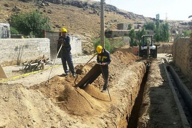 ترمیم مسیرهای شبکه گازرسانی در روستاهای ایلام سرعت می‌گیرد