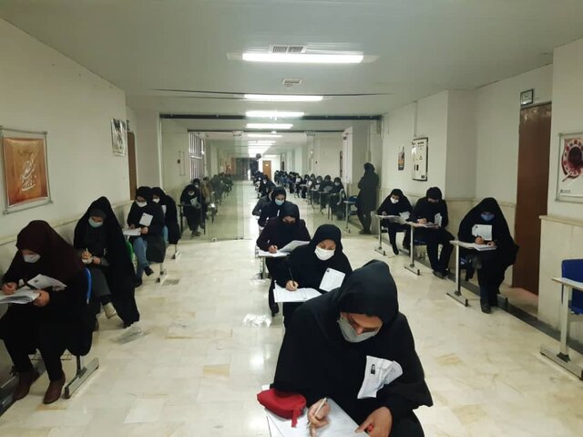 آزمون استخدامی قوه قضاییه در ایلام برگزار شد