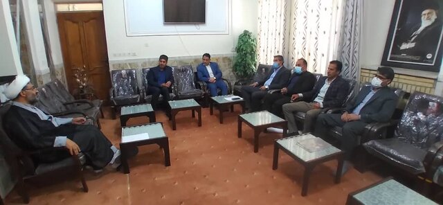 آبرسانی به ۱۸ روستای شهرستان چوار سرعت میگیرد/ آبفا طرح مطالعاتی را به انجام برساند 
  آبرسانی به ۱۸ روستای شهرستان چوار سرعت میگیرد/ آبفا طرح مطالعاتی را به انجام برساند